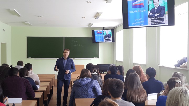 Дмитрий Устьянцев на тренингах и выступлениях (36)